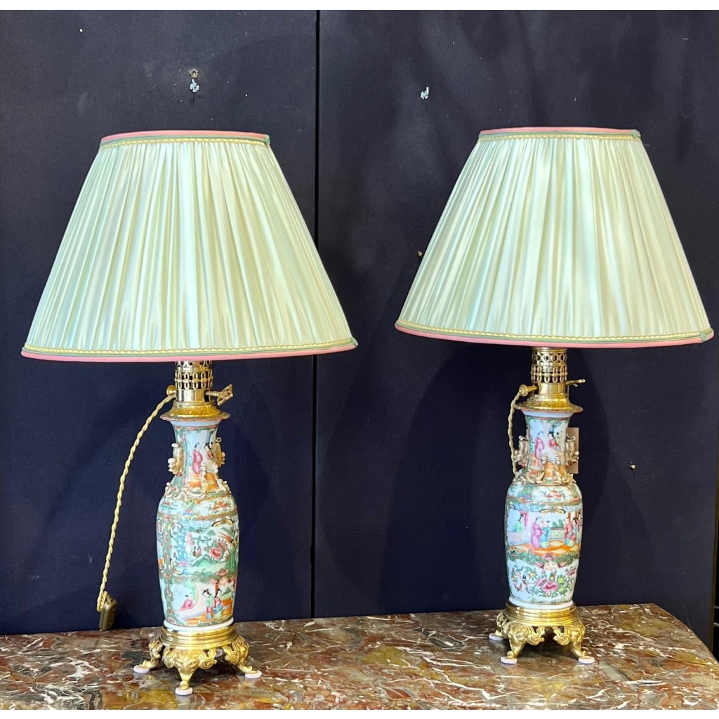 Paire de lampes en porcelaine de canton | Biron 