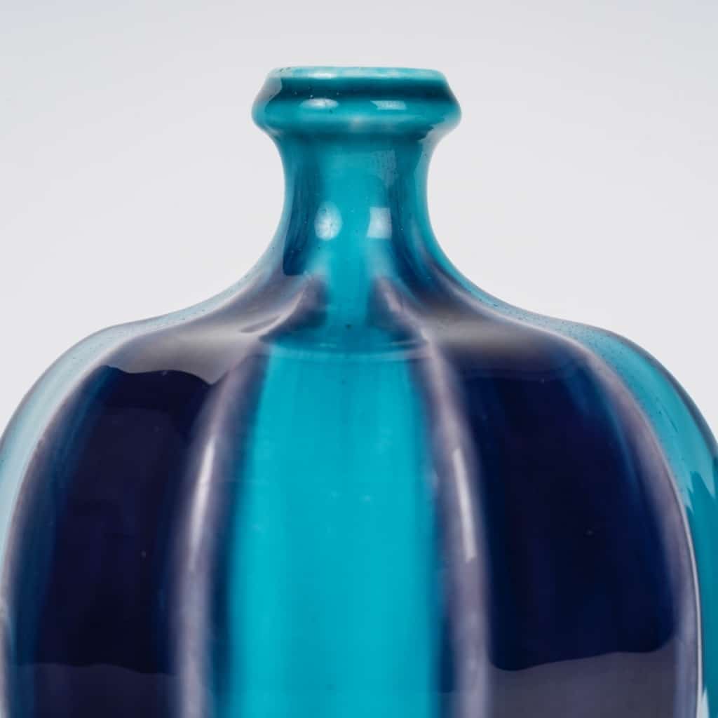 Théodore Deck (1823-1891) Rare Paire de Vases en Faïence Émaillée, circa 1875 | Biron 
