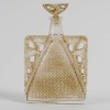 Flacon « Grâce » verre blanc patiné sépia de René LALIQUE pour D’Orsay | Biron 