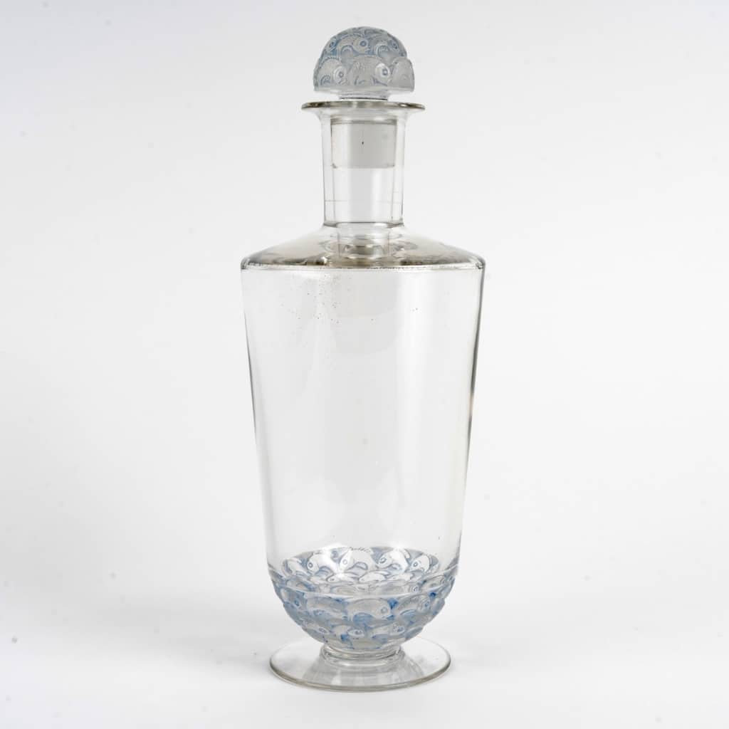 Carafe « Pouilly’ verre blanc patiné bleu de René LALIQUE | Biron 