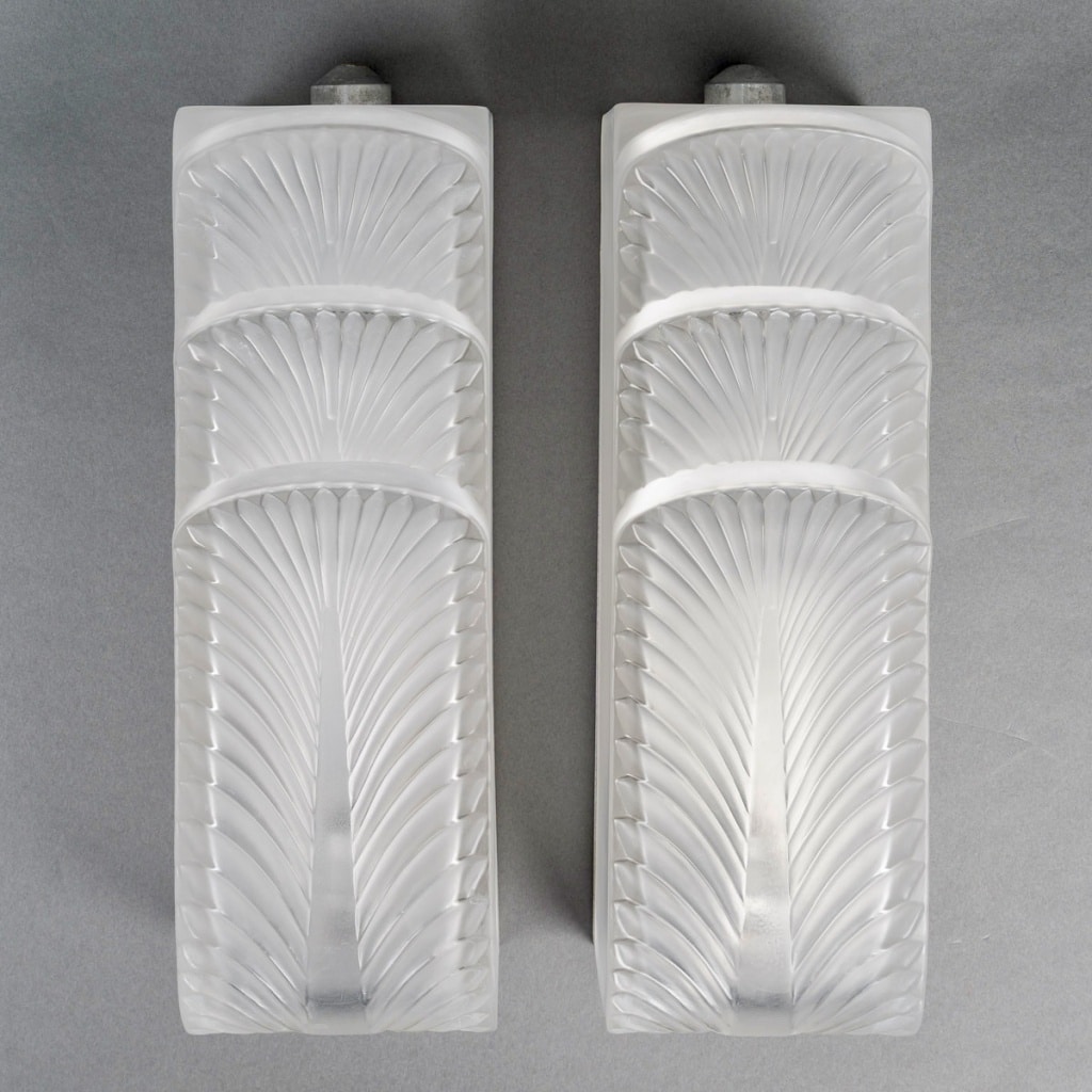 Paire d’Appliques « Languedoc » verre blanc de René LALIQUE | Biron 