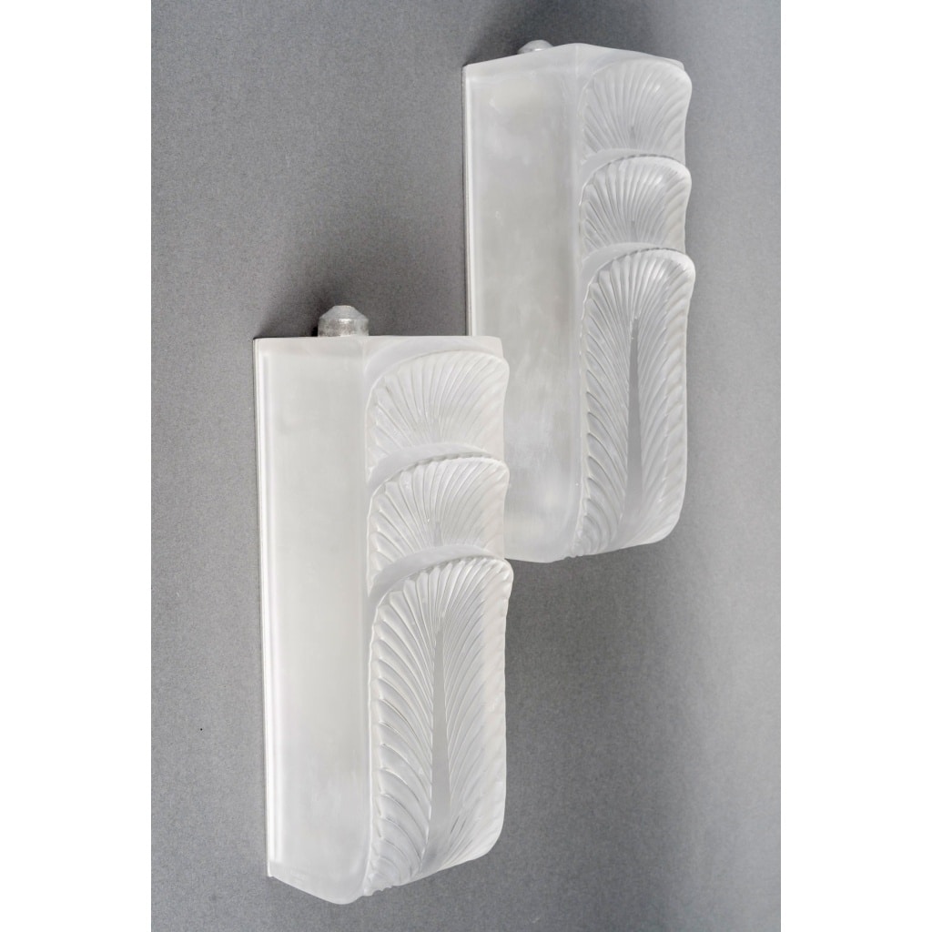Paire d’Appliques « Languedoc » verre blanc de René LALIQUE | Biron 