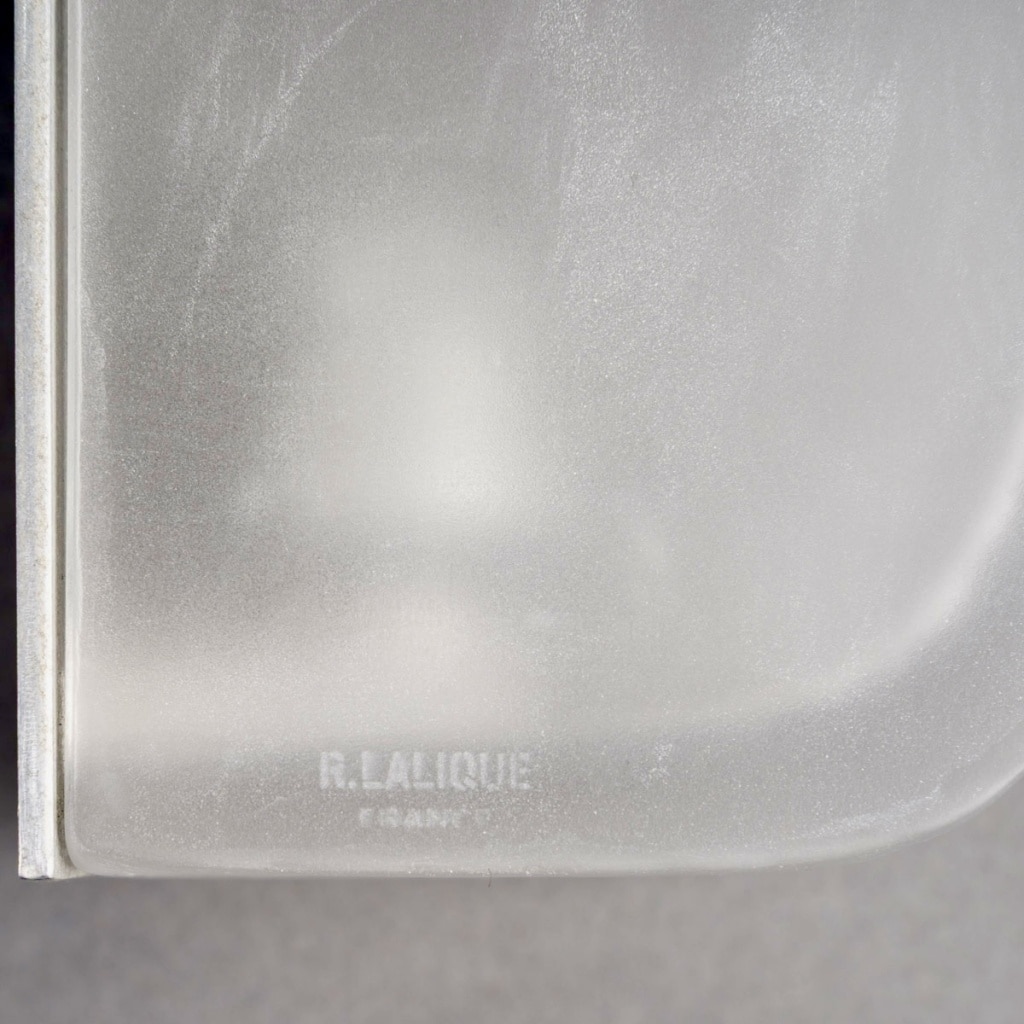 Paire d’Appliques « Languedoc » verre blanc de René LALIQUE | Biron 