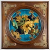 “Tournesols” Plat encadré en faïence polychrome, circa 1860 | Biron 
