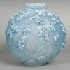 Vase « Druide » verre opalescent patiné bleu de René LALIQUE | Biron 