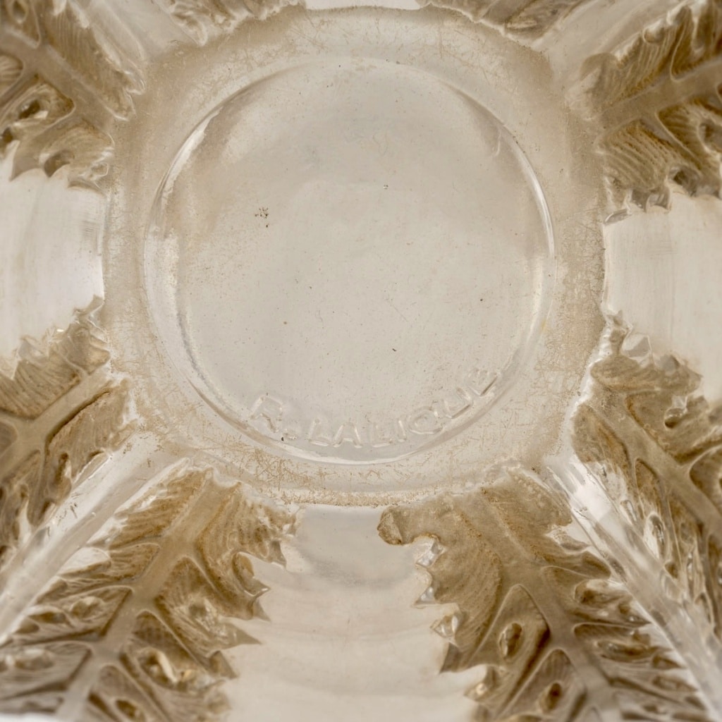 Vase » Chardons » verre blanc patiné sépia de René LALIQUE | Biron 