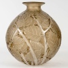Vase « Milan » verre blanc patiné sépia de René LALIQUE | Biron 