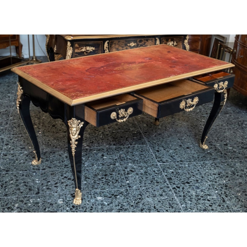 Bureau De Style Régence En Bois Noirci | Biron 