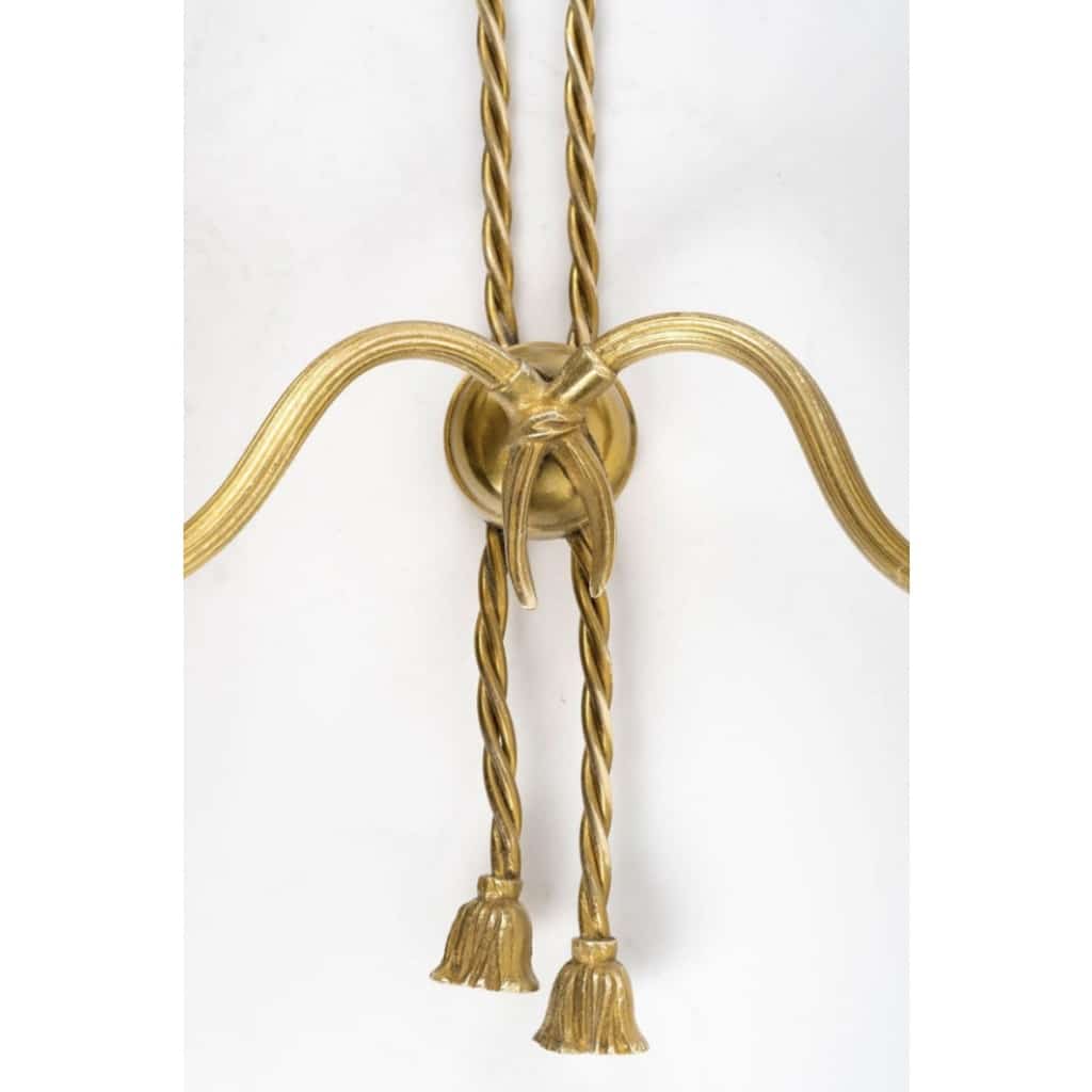1960 Paire d’appliques néo-classiques en bronze doré de Lucien Gau | Biron 