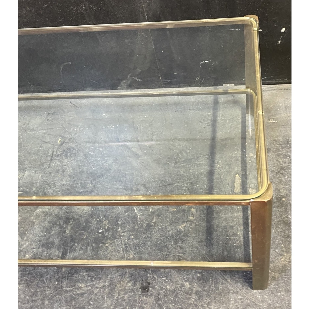 1970′ Table Basse Jacques QUINET, Pour la Maison MALABERT. Laiton Poli. L : 111 cm X 56 cm x H :37 cm | Biron 