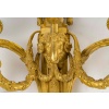 Importante paire d’appliques d’époque Louis XVI aux Béliers en bronze ciselé et doré vers 1770 | Biron 