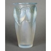 Vase « Ceylan » verre opalescent patiné bleu de René LALIQUE | Biron 