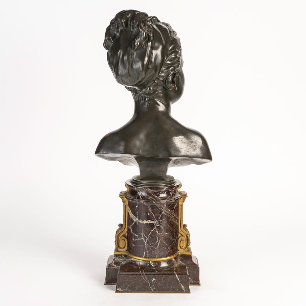 D’après Jean-Antoine Houdon (1741-1828) Buste en bronze de Louise Brongniart (1772-1845) | Biron 