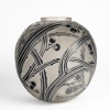 Vase « Baies » verre blanc émaillé noir de René LALIQUE | Biron 
