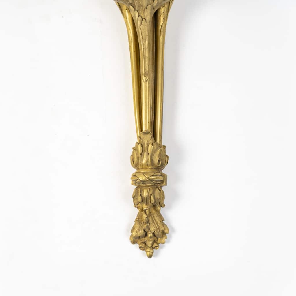 Paire d’Appliques Style Louis XVI Dites « aux Coqs » | Biron 