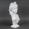 Splendide biscuit de sèvres signé Paul Duboy (1830-1887) représentant une jeune femme aux cheveux ondulés, 19 ème siècle | Biron 