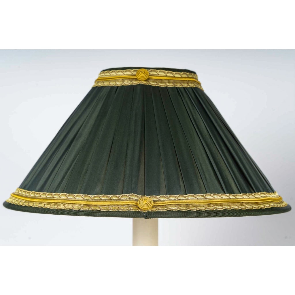 Paire de flambeaux Aux Merveilleuses attribuée à Claude Galle vers 1810, montée en lampes | Biron 