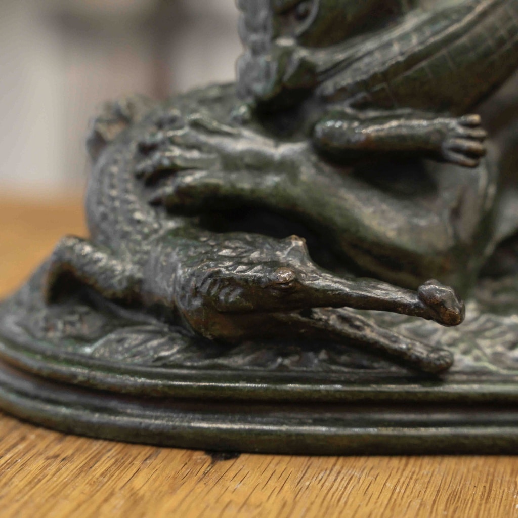 Sculpture – Tigre Dévorant Un Gavial , Antoine – Louis Barye (1795-1875) – Bronze | Biron 