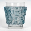 Vase « Bacchus » verre blanc patiné bleu de René LALIQUE | Biron 