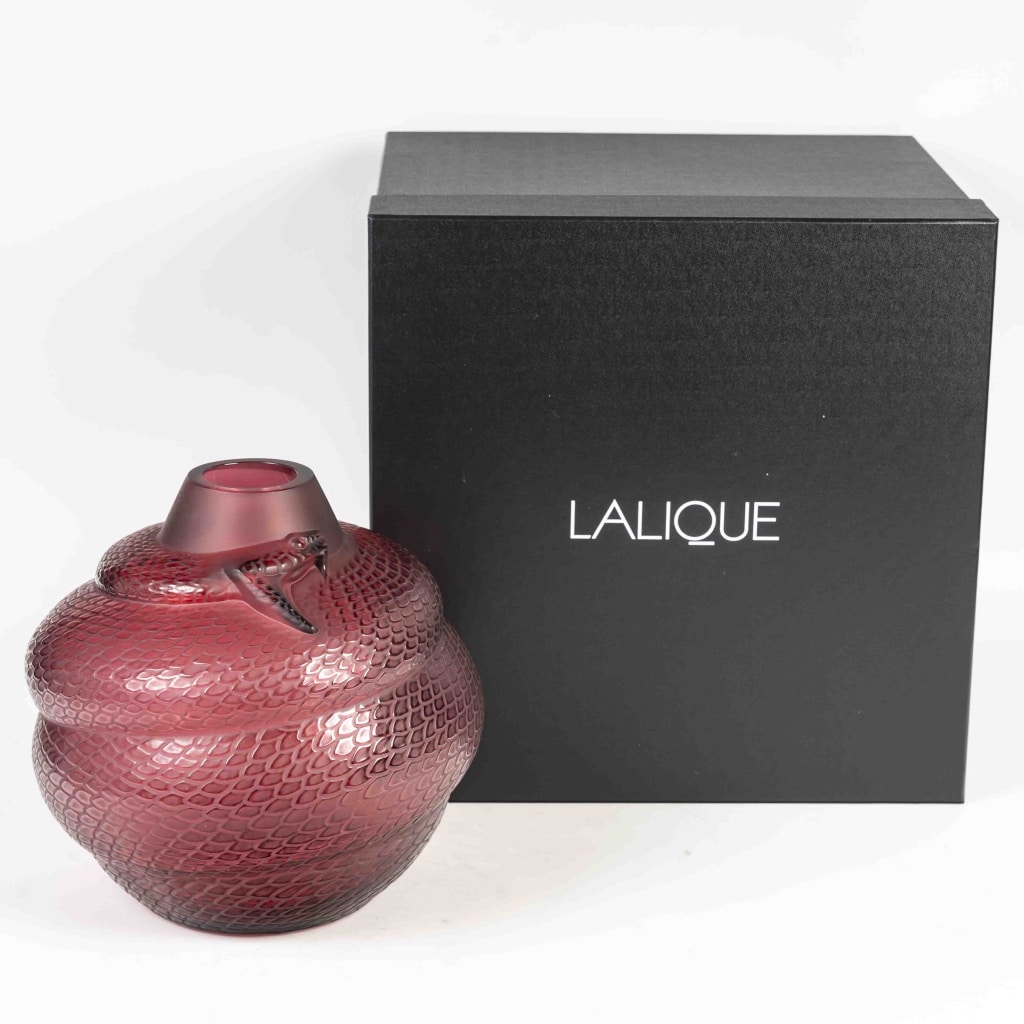 Vase « Serpent » cristal rouge de LALIQUE France | Biron 
