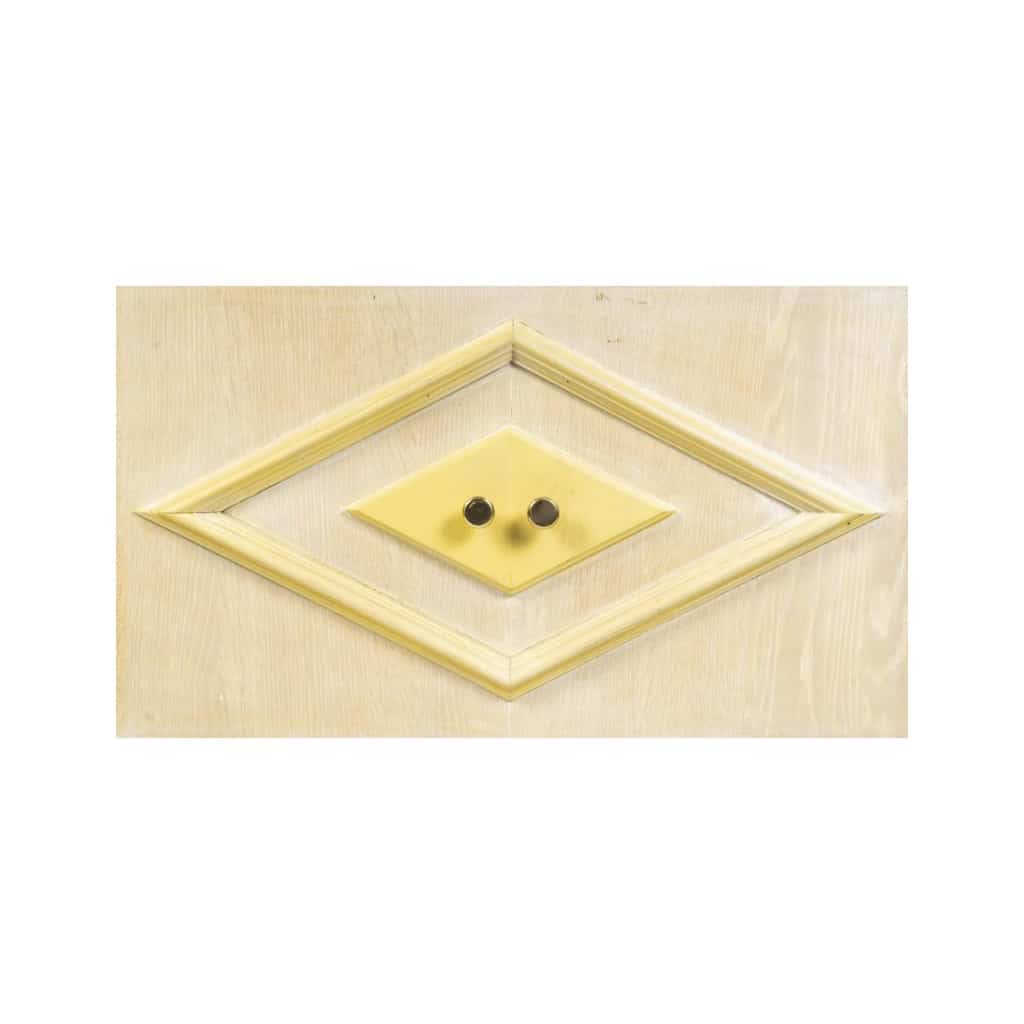 Cache-radiateur en bois cérusé et peint, XXème siècle. | Biron 
