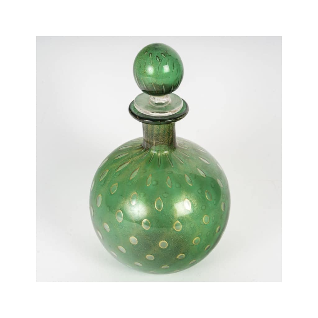 Carafe, flacon en verre de Murano irisé or, XXème siècle. | Biron 