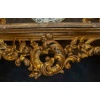 Console en bois sculpté et doré à décor Rocaille Italie fin du XVIIIème siècle | Biron 