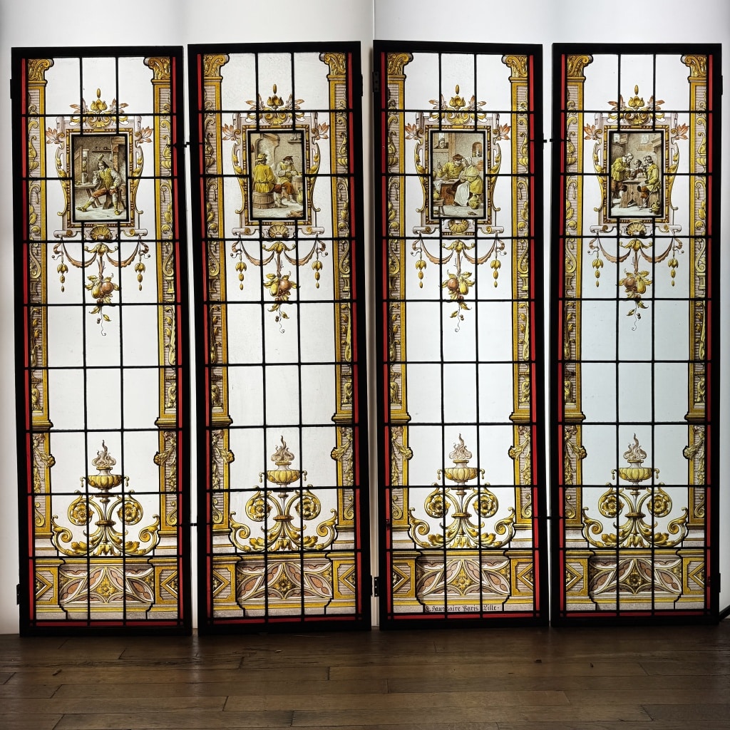 Vitraux style néogothique scènes de cabaret (246 x 210 cm) | Biron 