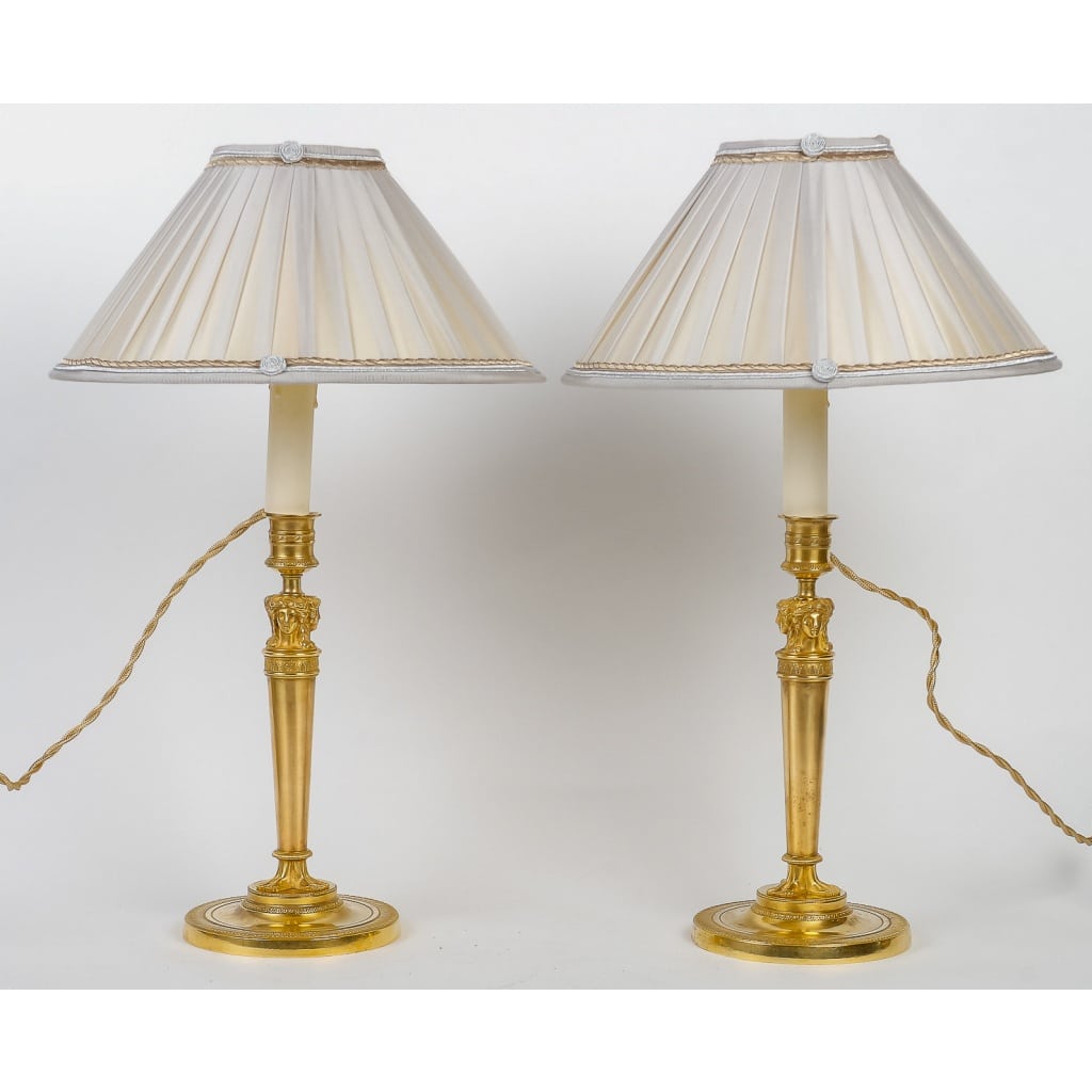 Paire de Flambeaux Aux Bustes de Femmes attribuée à Claude Galle vers 1810, montée en lampes | Biron 
