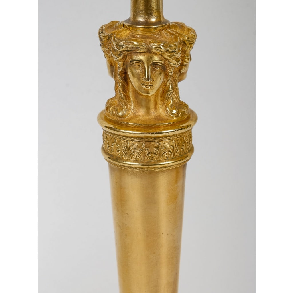 Paire de Flambeaux Aux Bustes de Femmes attribuée à Claude Galle vers 1810, montée en lampes | Biron 
