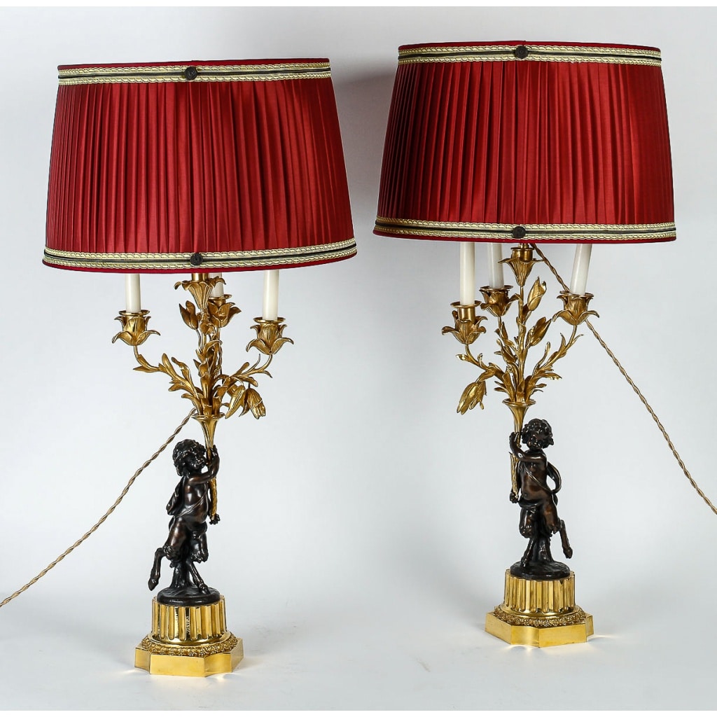 Paire de candélabres de style Louis XVI en bronze à décor de Faunes, montés en lampes | Biron 