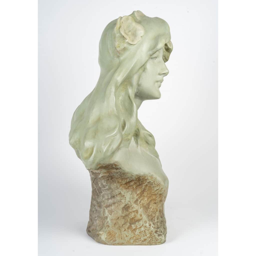 Sculptures en terre cuite d’époque Art Nouveau, 1900. | Biron 