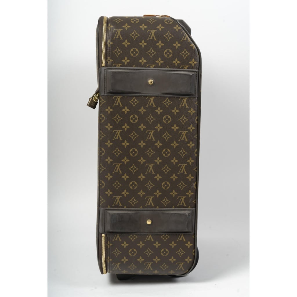Valise de luxe pour homme Louis Vuitton, très bonne état. | Biron 