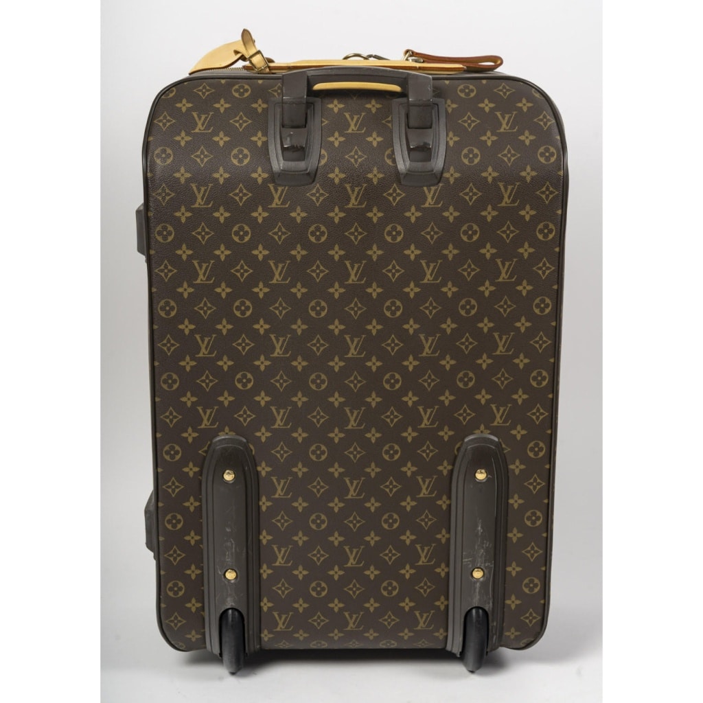 Valise de luxe pour homme Louis Vuitton, très bonne état. | Biron 