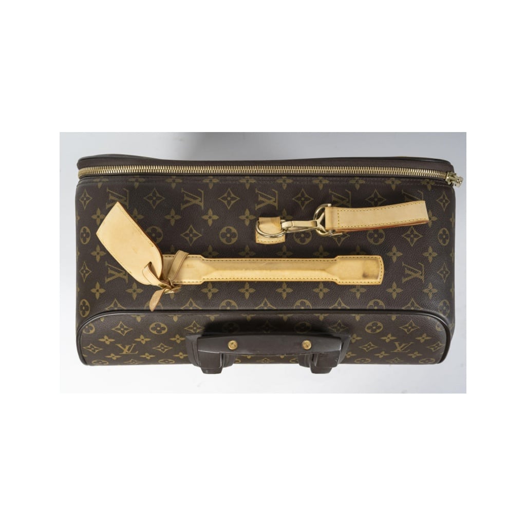 Valise de luxe pour homme Louis Vuitton, très bonne état. | Biron 