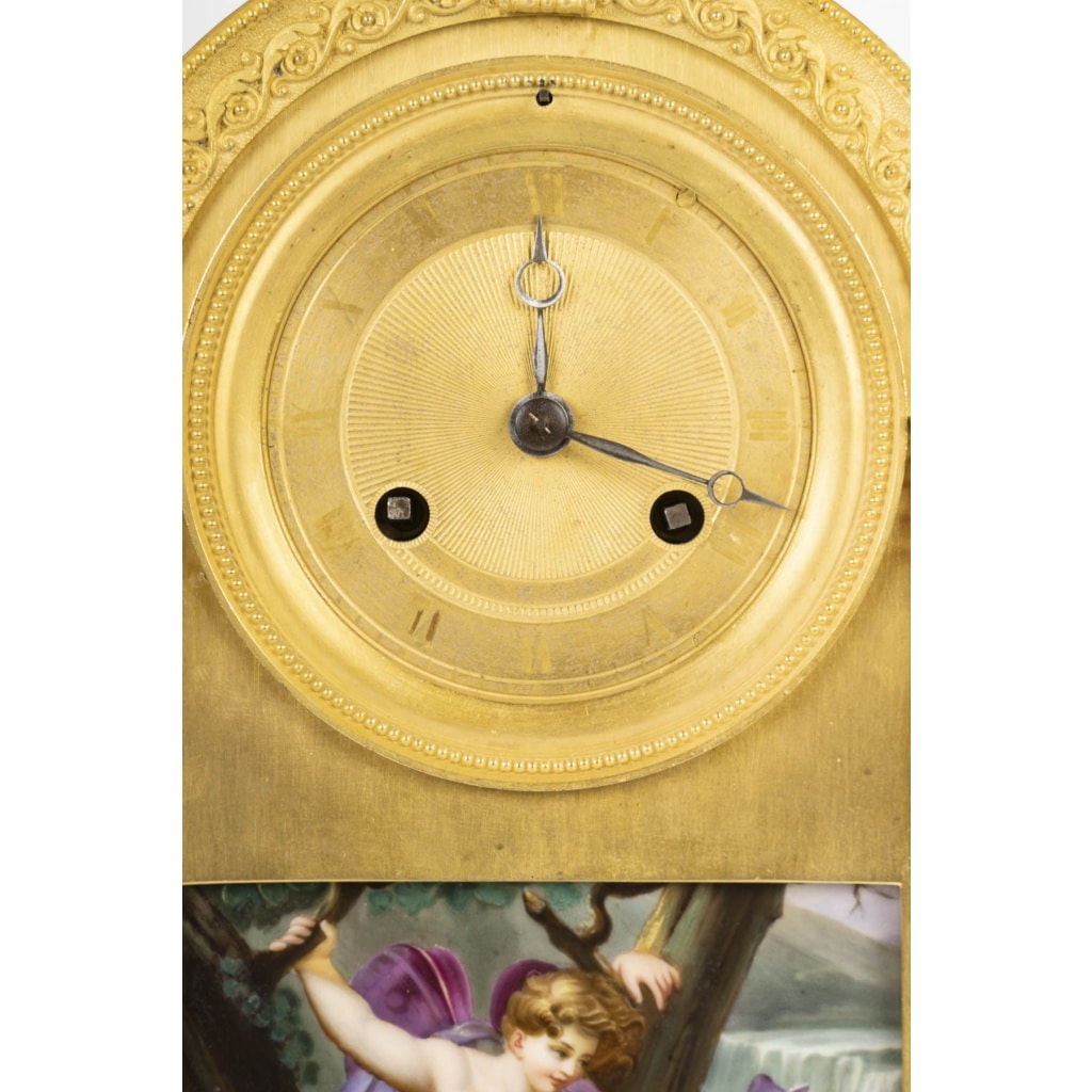 Pendule Restauration au » Jeune Zéphyr » de Prudhon, circa 1820 | Biron 