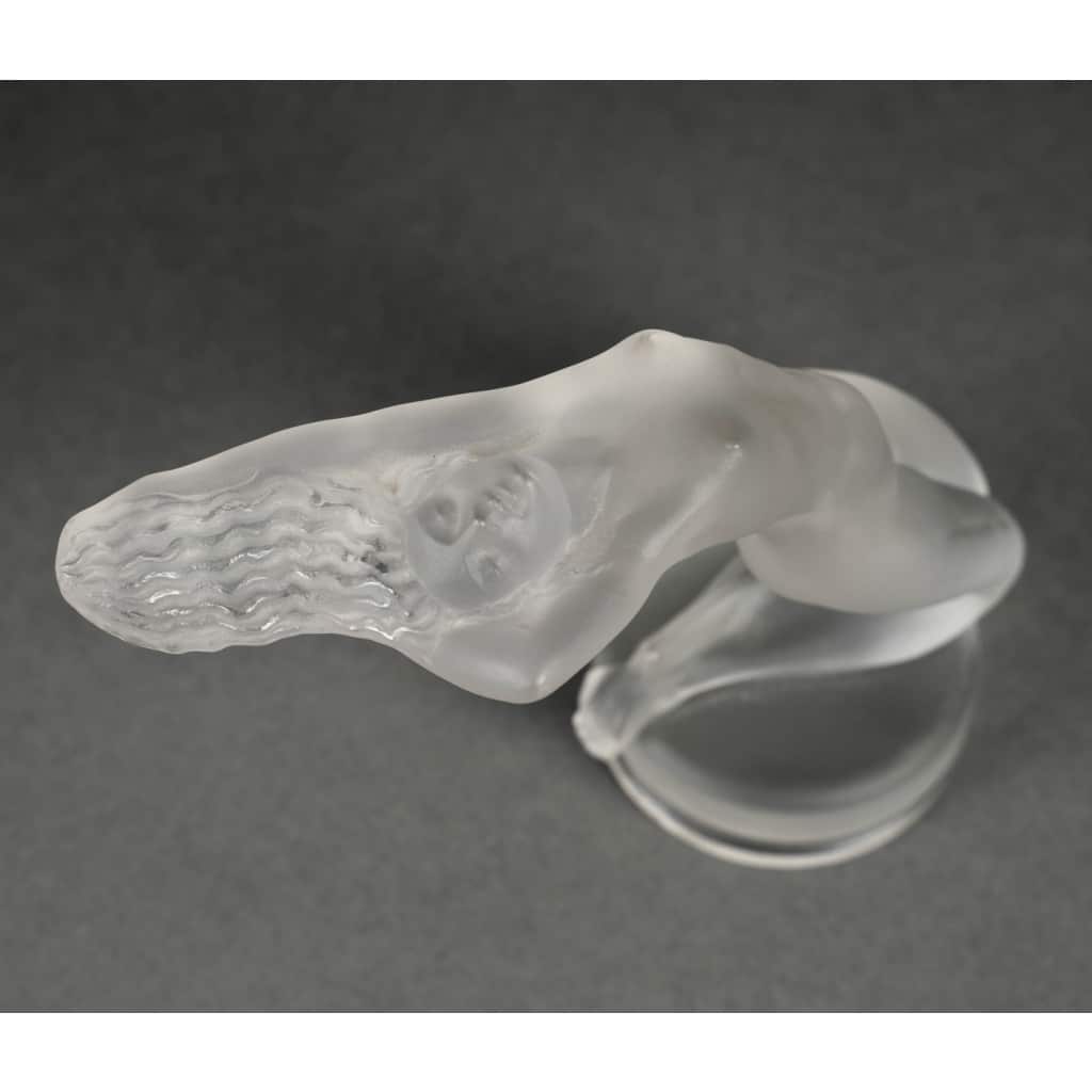 Mascotte Automobile « Chrysis » verre blanc de René LALIQUE | Biron 