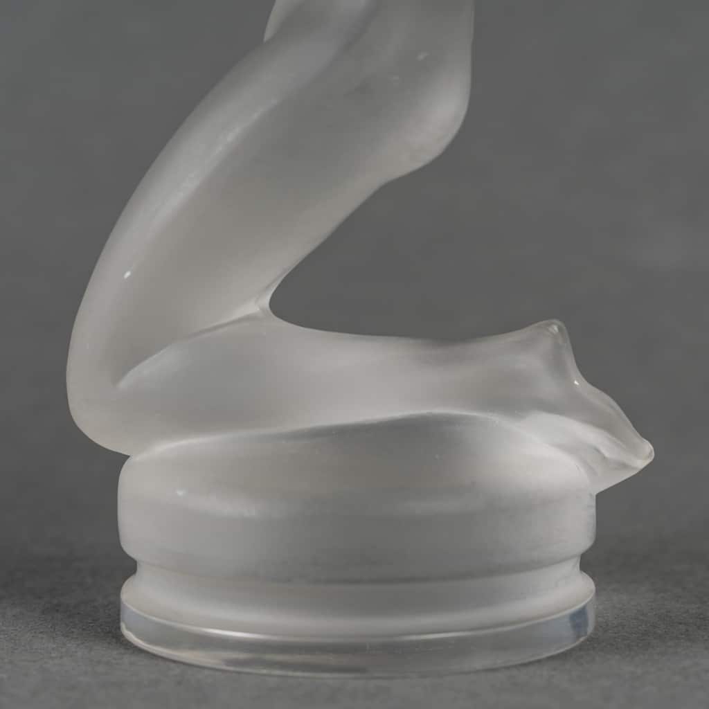 Mascotte Automobile « Chrysis » verre blanc de René LALIQUE | Biron 
