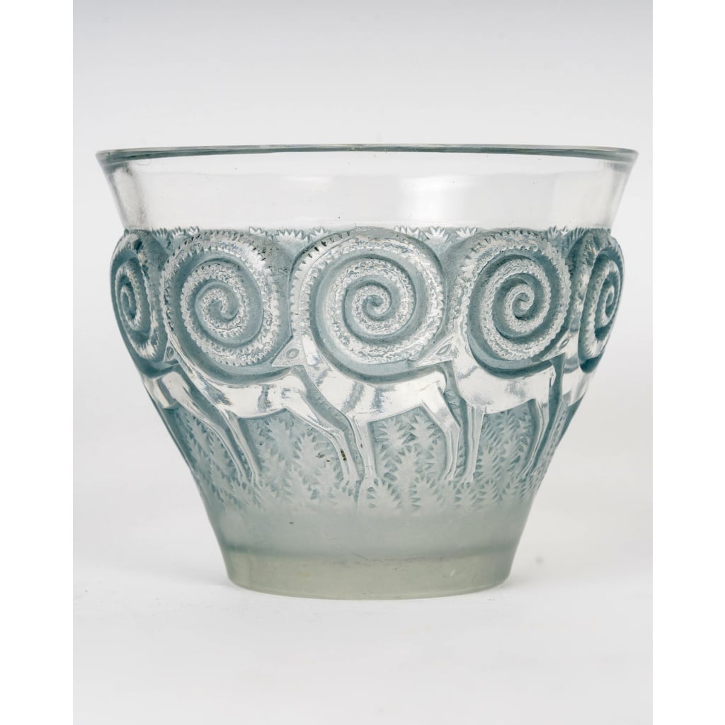 Vase « Rennes » verre blanc patiné bleu de René LALIQUE | Biron 