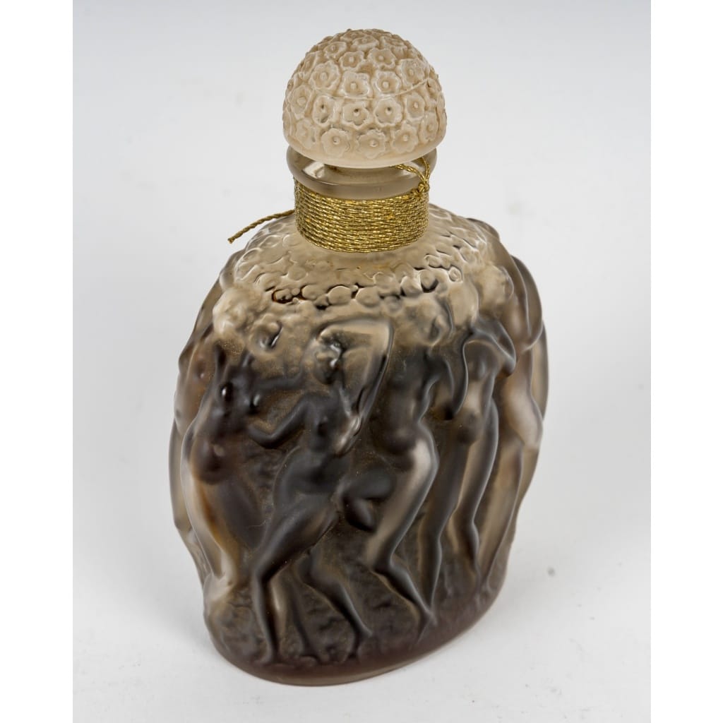 Flacon « Calendal » verre blanc patiné sépia de René LALIQUE pour Molinard | Biron 
