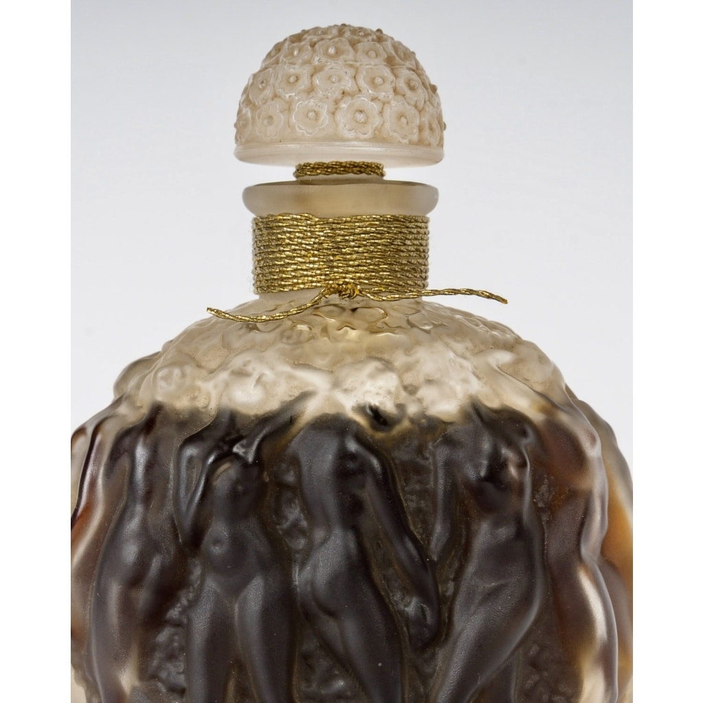 Flacon « Calendal » verre blanc patiné sépia de René LALIQUE pour Molinard | Biron 