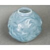 Vase « Formose » verre opalescent patiné bleu de René LALIQUE | Biron 
