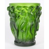 Vase « Bacchantes » cristal vert amazone de LALIQUE FRANCE – Neuf | Biron 