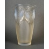 Vase « Ceylan » verre opalescent patiné gris de René LALIQUE | Biron 