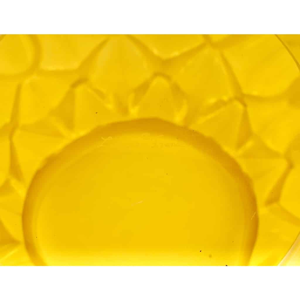 Vase « Languedoc » cristal jaune ambré de LALIQUE FRANCE | Biron 