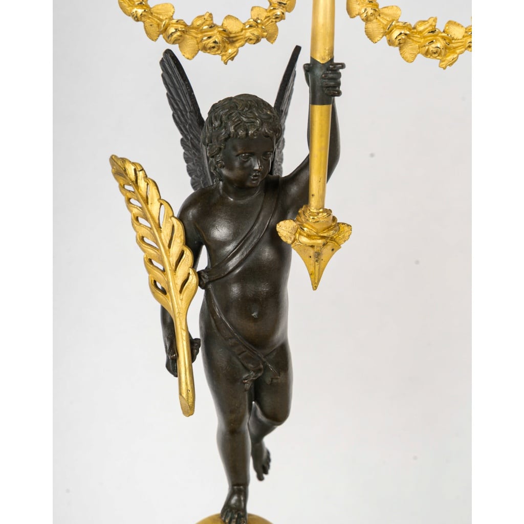 François Louis Savart – Paire de candélabres en bronze à décor d’Amours ailés, époque Empire | Biron 