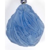 Pendentif « Poissons » verre bleu patiné blanc de René LALIQUE | Biron 