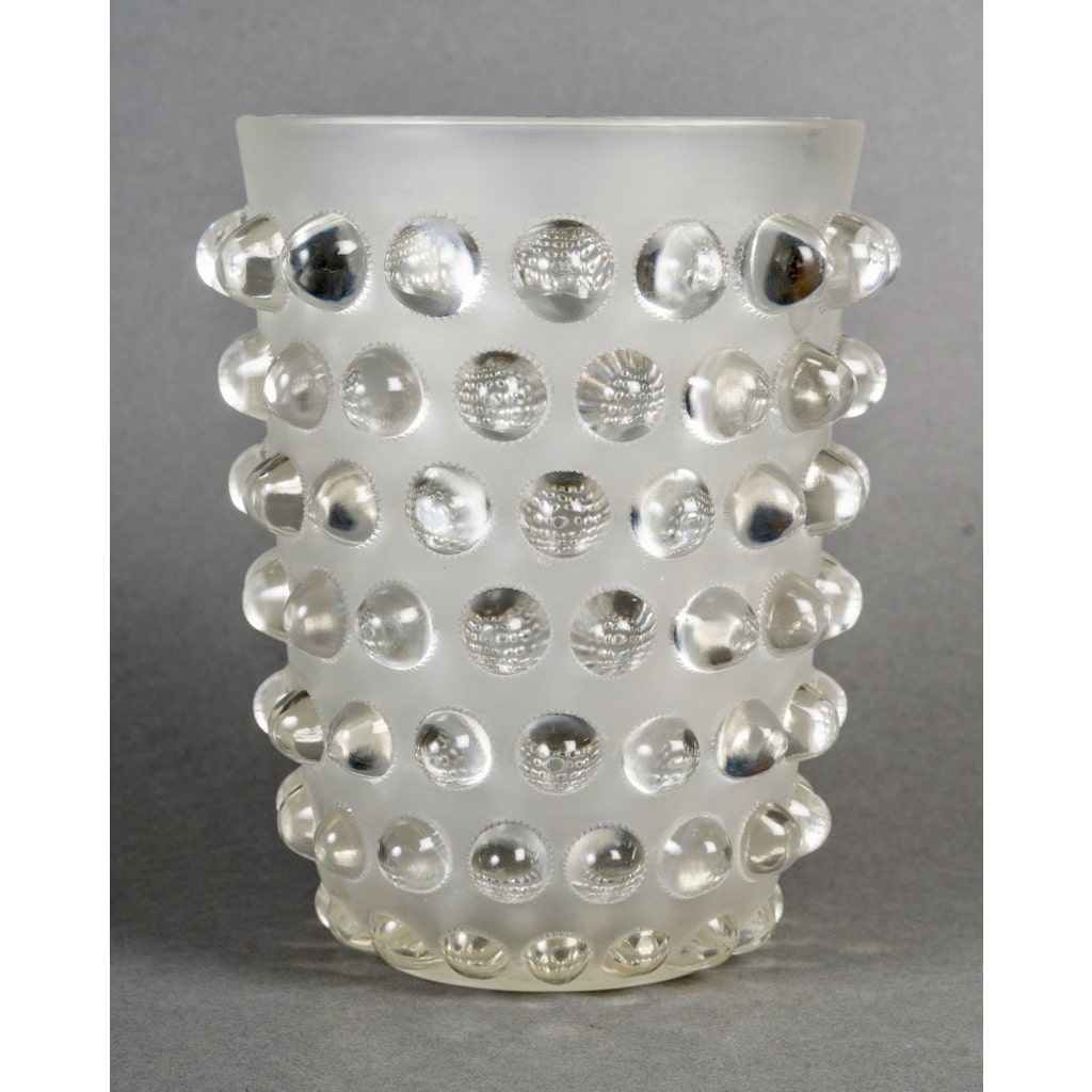 Vase « Mossi » verre blanc de René LALIQUE | Biron 