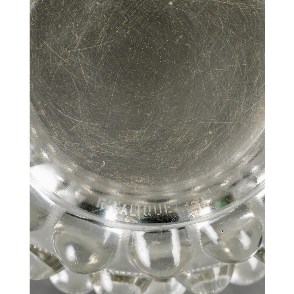 Vase « Mossi » verre blanc de René LALIQUE | Biron 