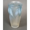 Vase « Ceylan » verre opalescent patiné bleu de René LALIQUE | Biron 